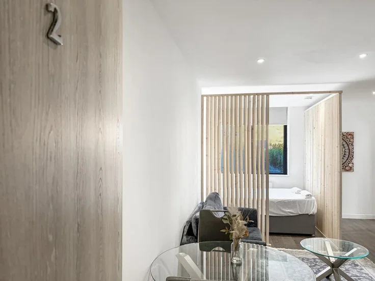 Flat Wardle Place in Milton Keynes
