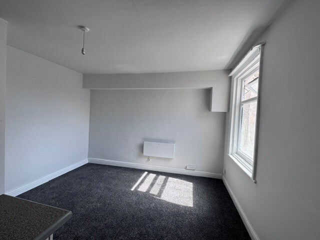 Flat Charnley Road in Blackpool