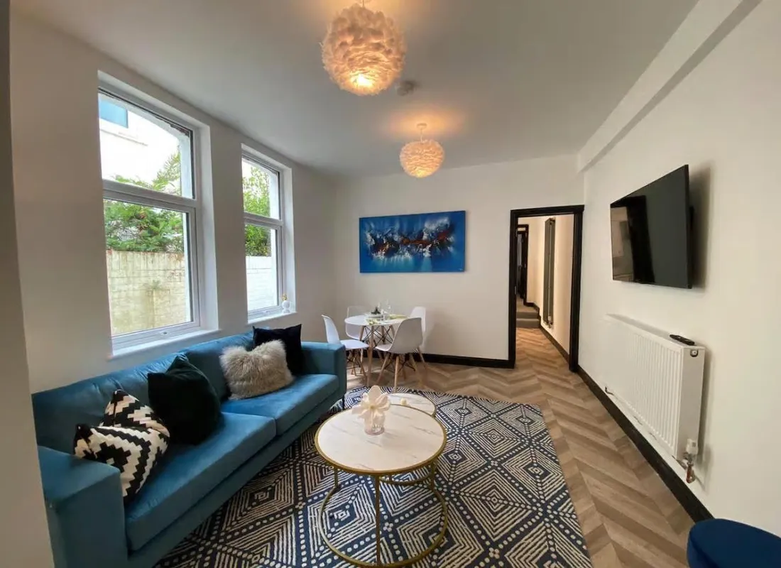 Flat Colum Road in Cardiff