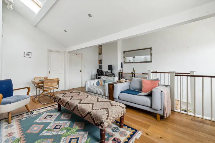 Flat Devonshire Terrace in City of Westminster