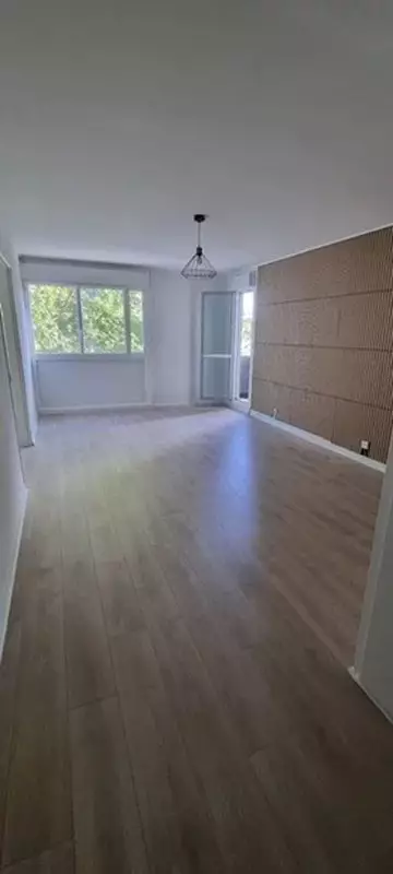 Flat Rue Ferdinand Buisson in Bègles
