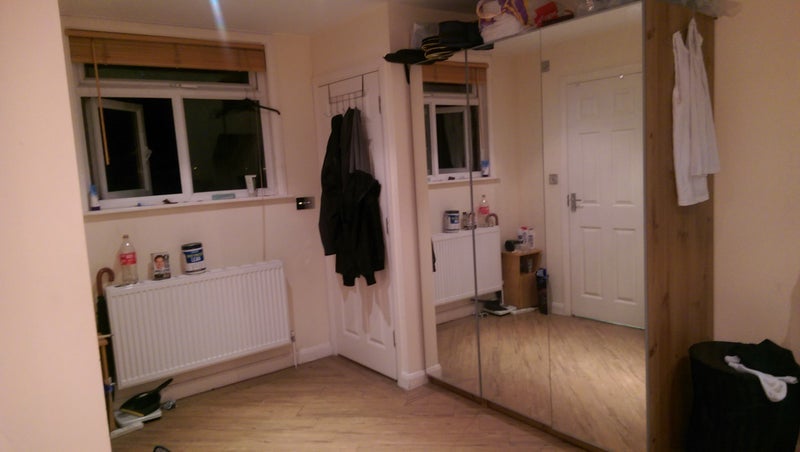 Room Carlyle Road in Greater London