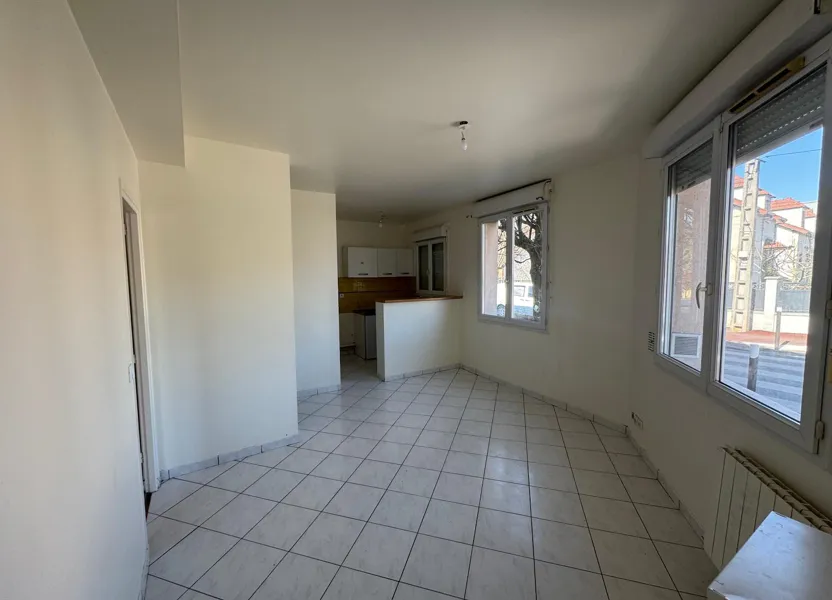 Flat Avenue Albert Sarraut in Tremblay-en-France