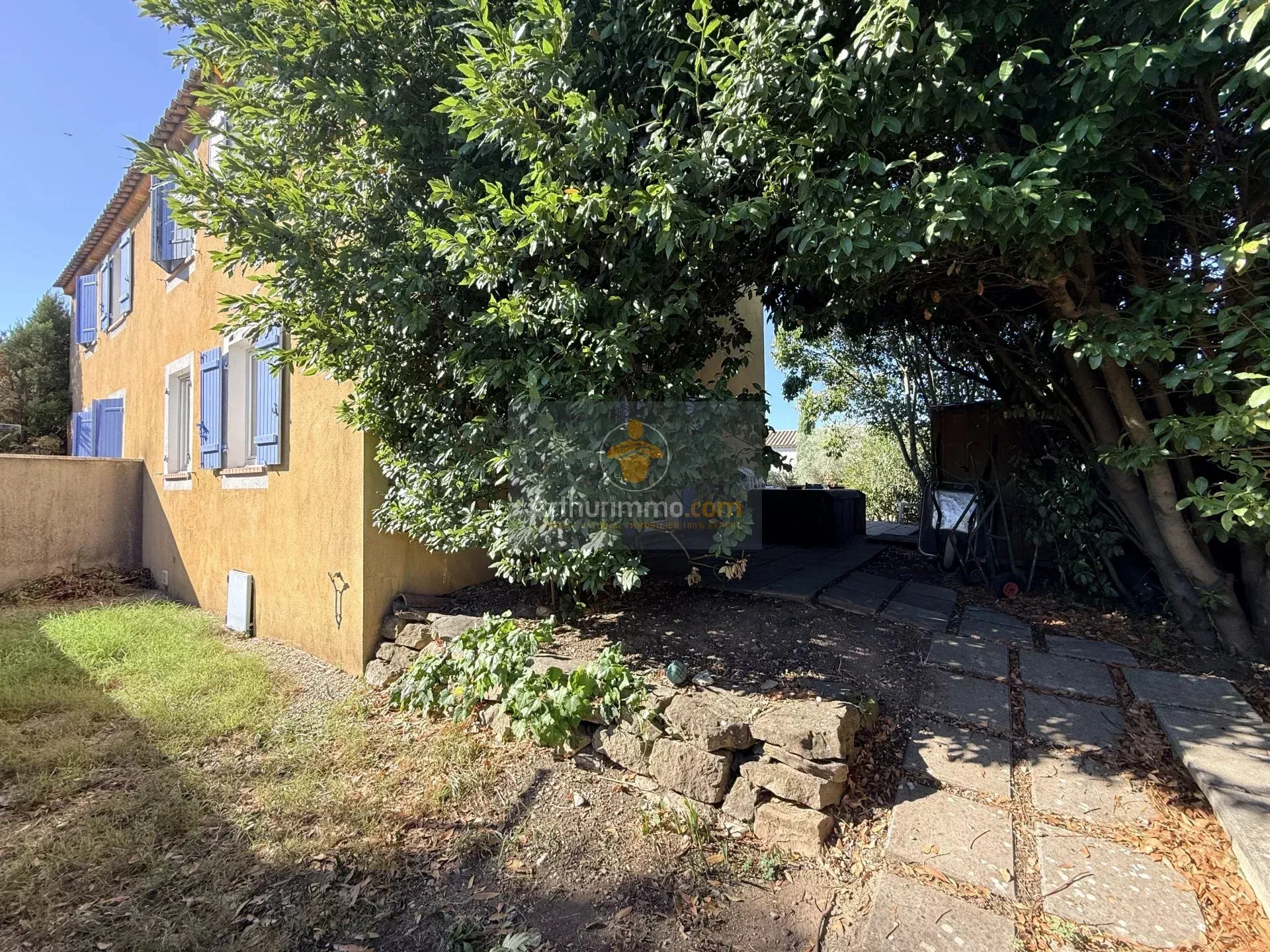 Maison Rue du Vieux Sextier à Avignon