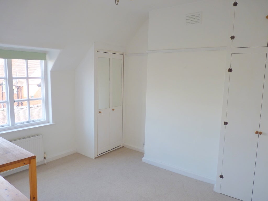 Flat Greendale Road in Bebington