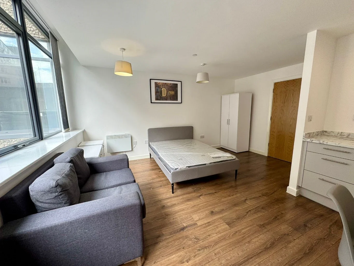 Flat Dale Street in Liverpool