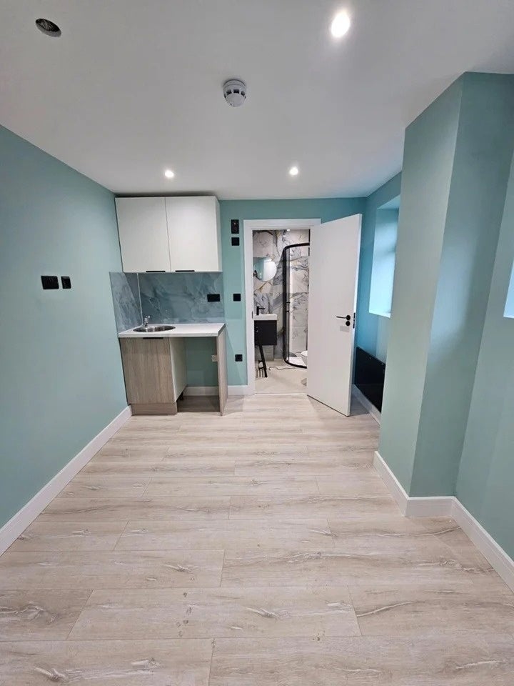 Flat Spring Lane in Dacorum