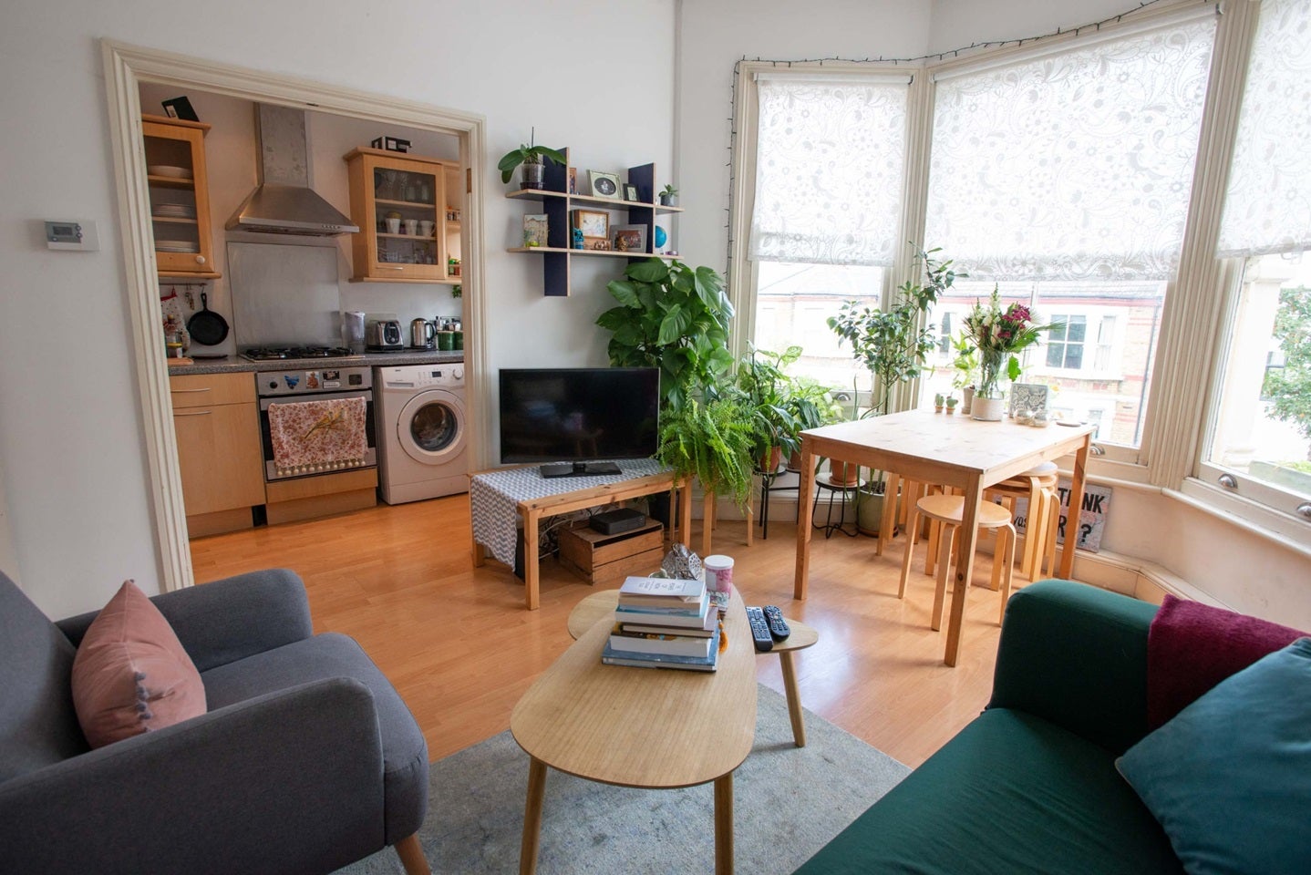 Flat Musgrove Road in Greater London