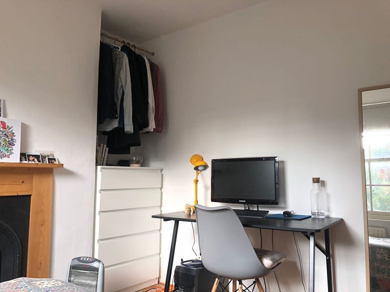 Room Louisa Street in Greater London