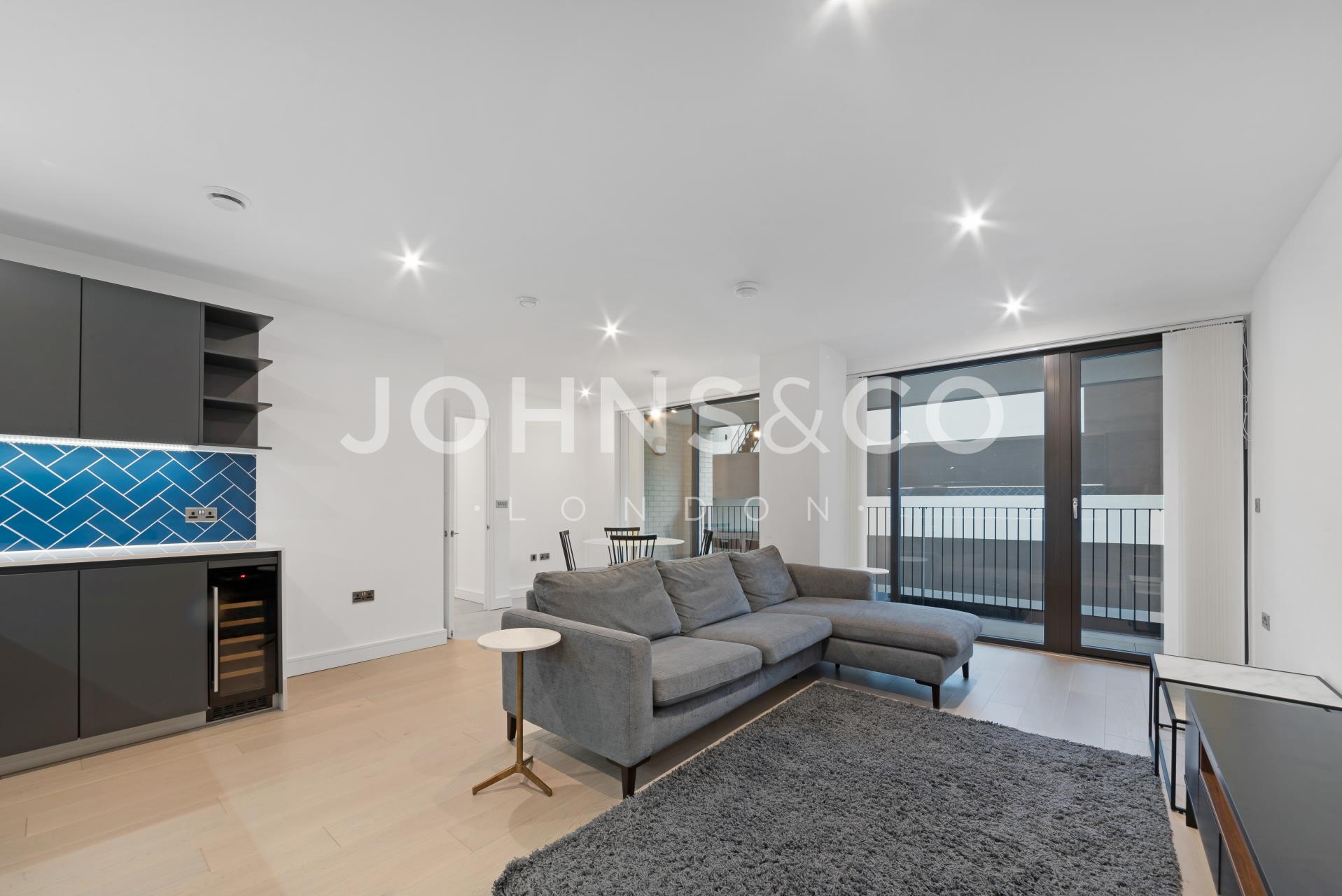 Flat Sovereign Mews in Greater London