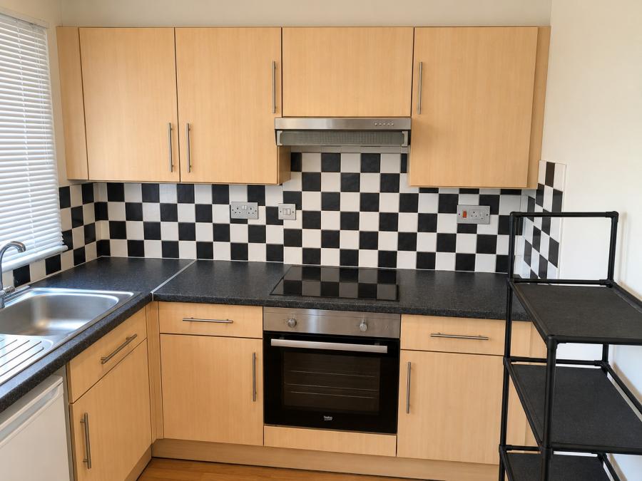 Flat Sandown Drive in Hereford