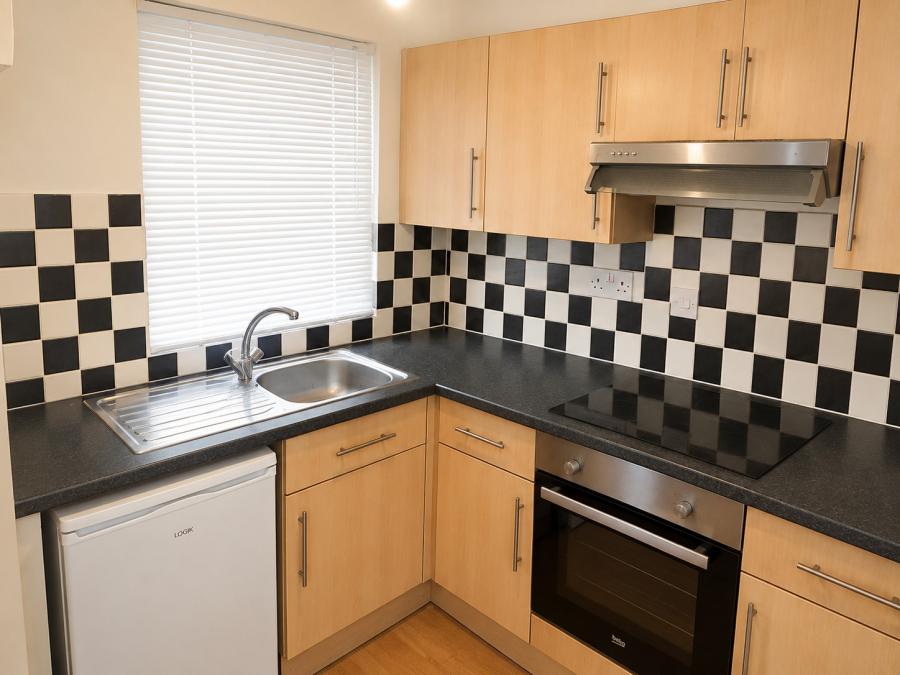 Flat Sandown Drive in Hereford