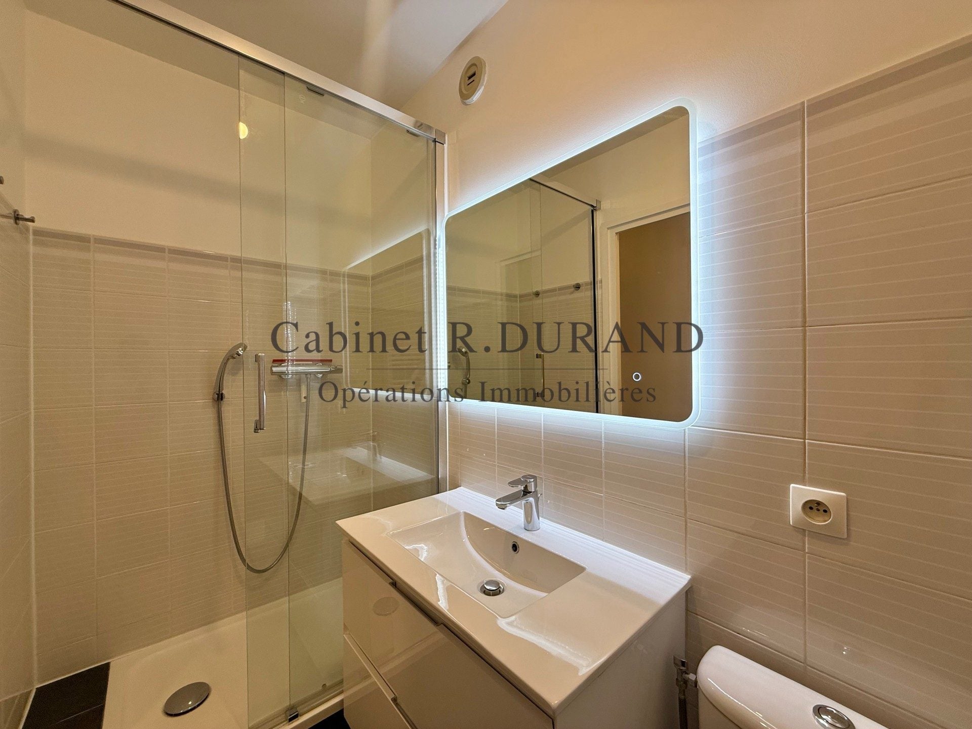 Appartement Rue Victor Hugo à Bois-Colombes