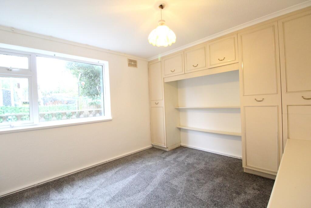 Flat Gibbons Avenue in Stapleford