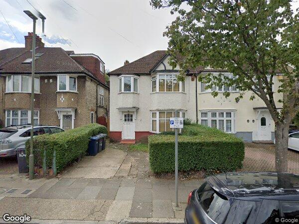 Flat Lichfield Grove in Greater London