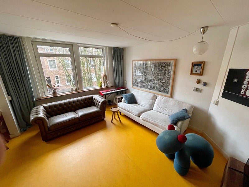 Flat Pieter van der Doesstraat in Amsterdam