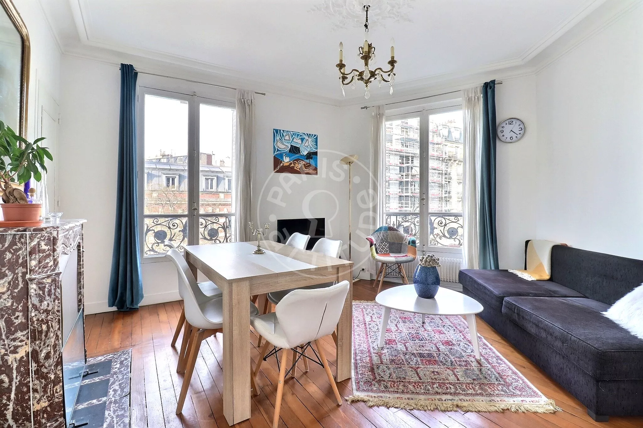 Appartement Avenue de Versailles à Paris