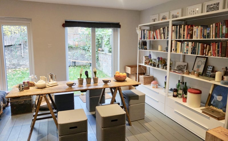 Room Finsbury Park Road in Greater London