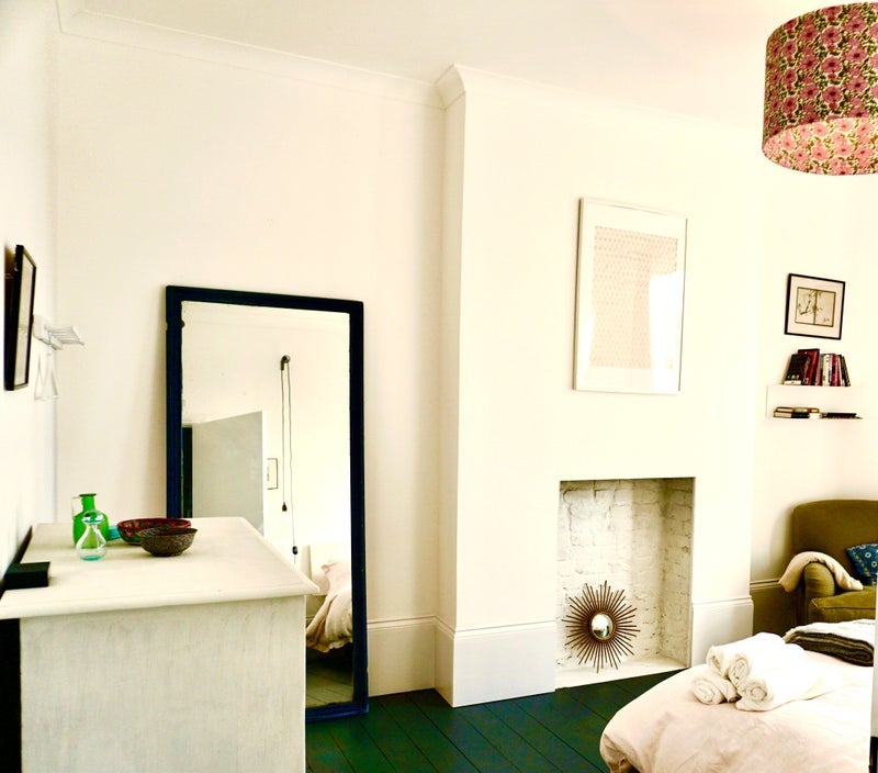 Room Finsbury Park Road in Greater London