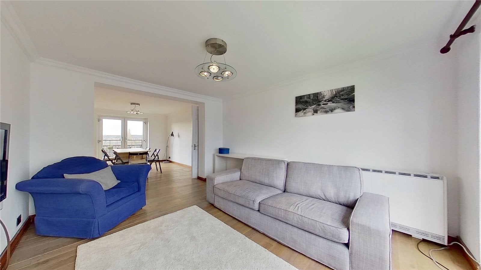 Flat Mavisbank Gardens in Glasgow