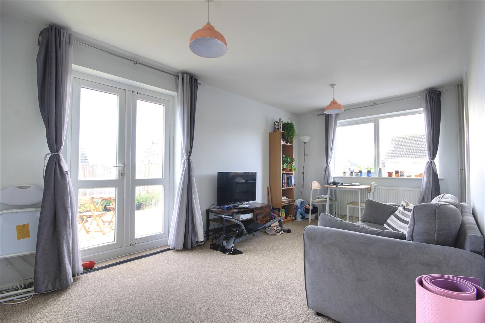 Flat Pettis Road in Huntingdonshire