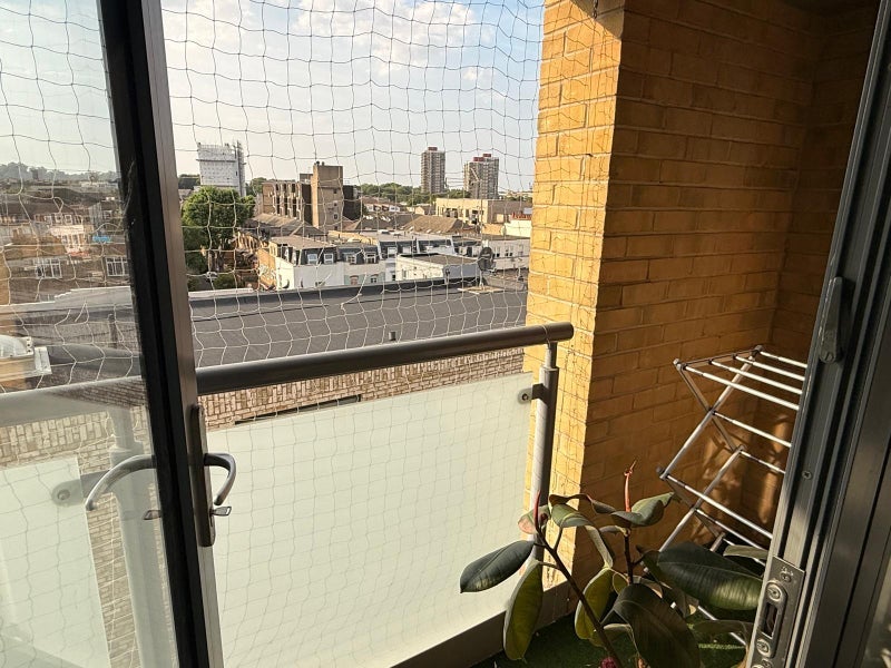 Room Guglielmo Marconi Mews in Greater London