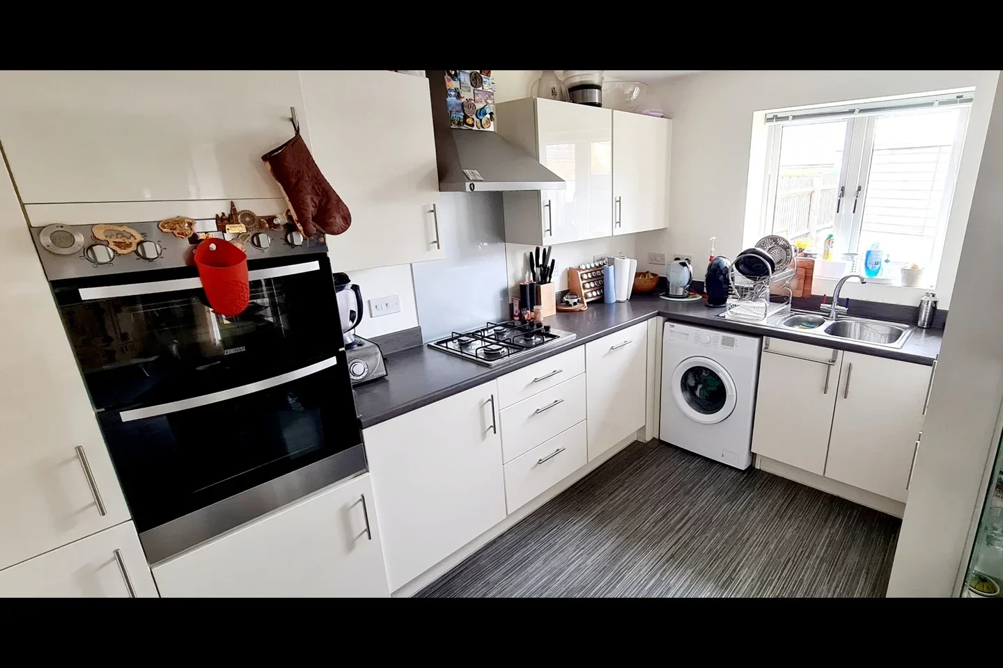 Room Fen Street in Milton Keynes