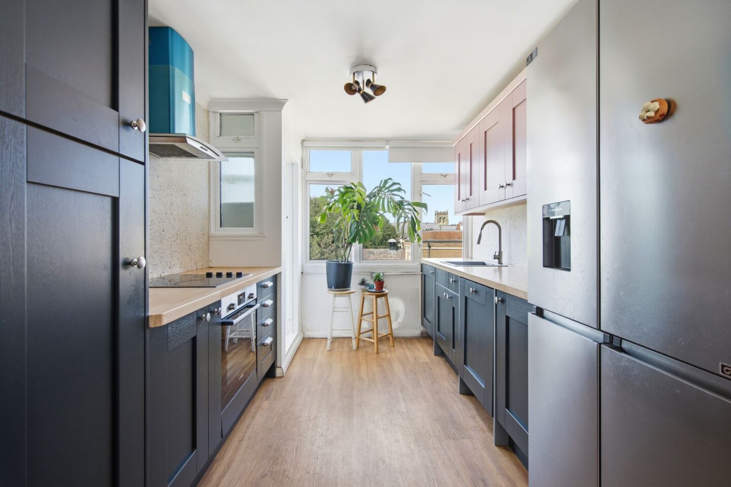 Flat Atherton Court in Eton