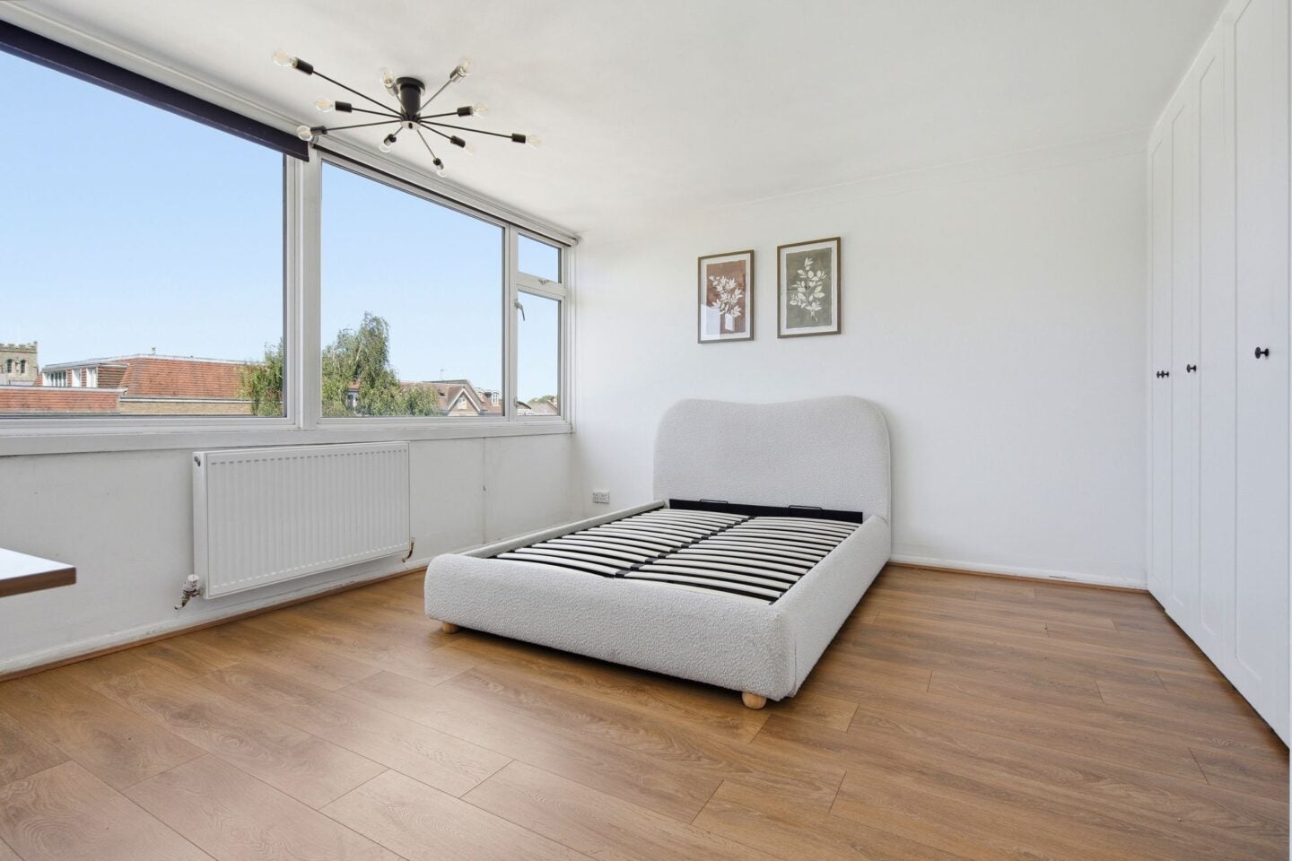 Flat Atherton Court in Eton