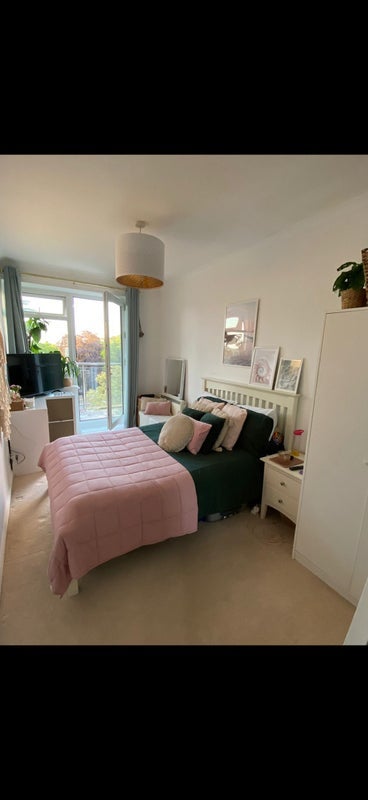 Flat Wilderton Road in Poole