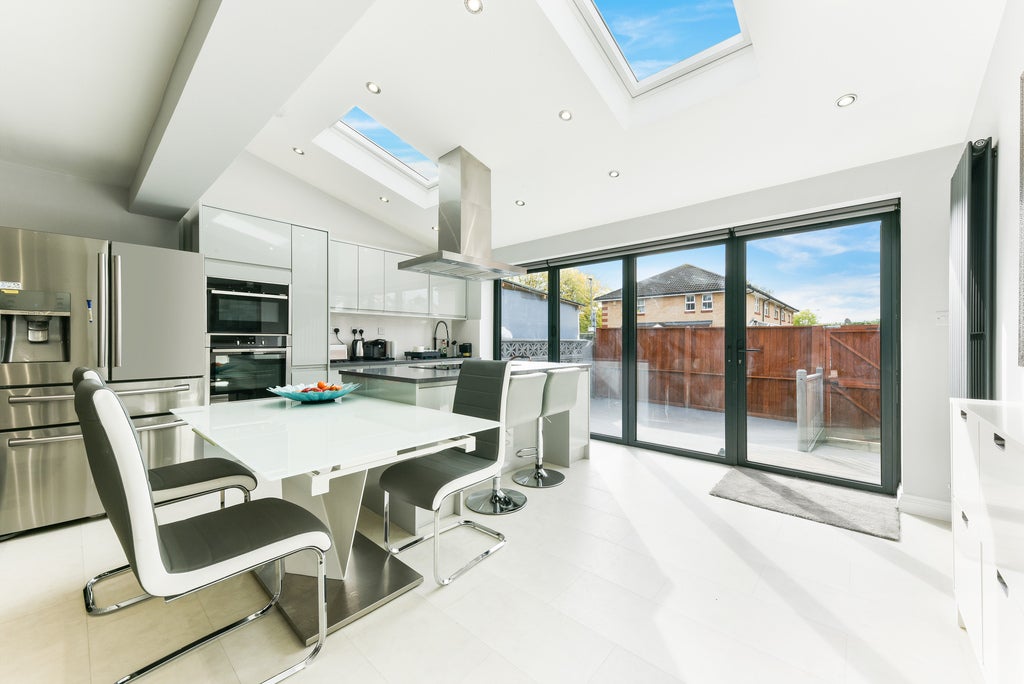 House Whitehead Close in Greater London