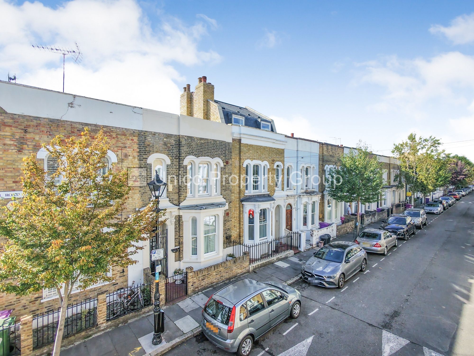 House Lyal Road in Greater London