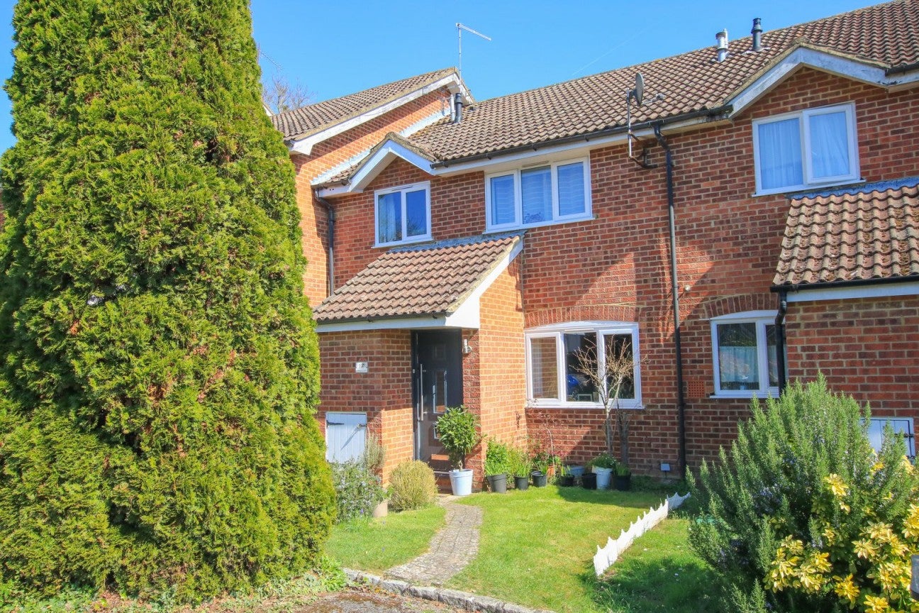 House Suffolk Close in Wokingham