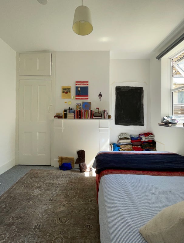 Room Steele Road in Greater London