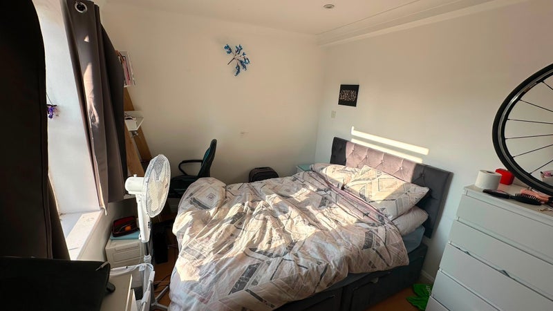 Room Old Dairy Mews in Greater London