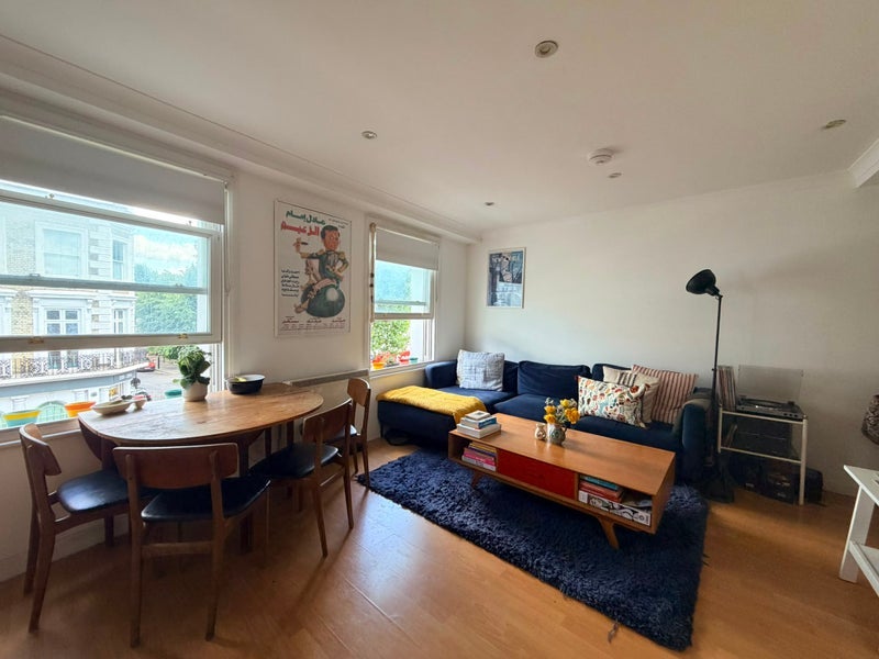 Room Old Dairy Mews in Greater London