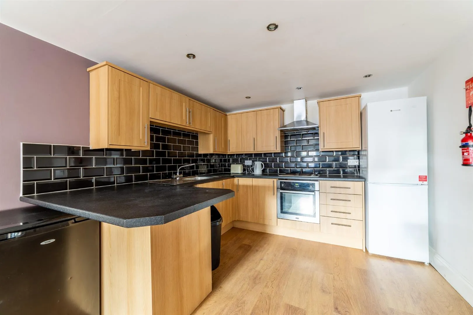 Flat Grosvenor Place in Newcastle upon Tyne