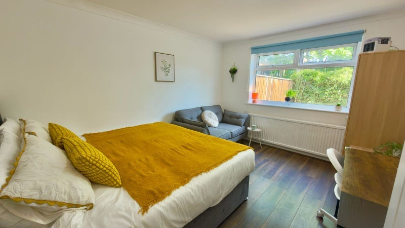 Room Aked Close in Manchester