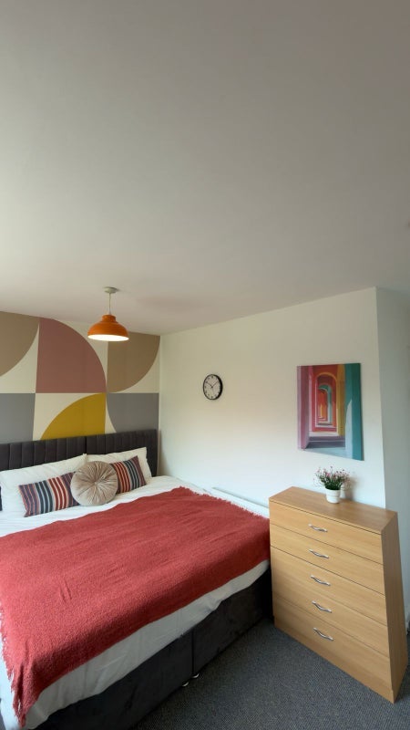 Room Aked Close in Manchester