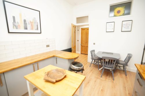 Flat Panmure Place in City of Edinburgh
