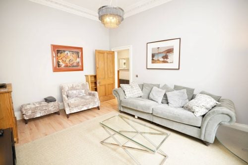 Flat Panmure Place in City of Edinburgh