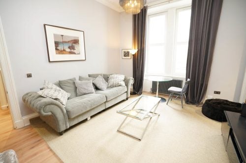 Flat Panmure Place in City of Edinburgh