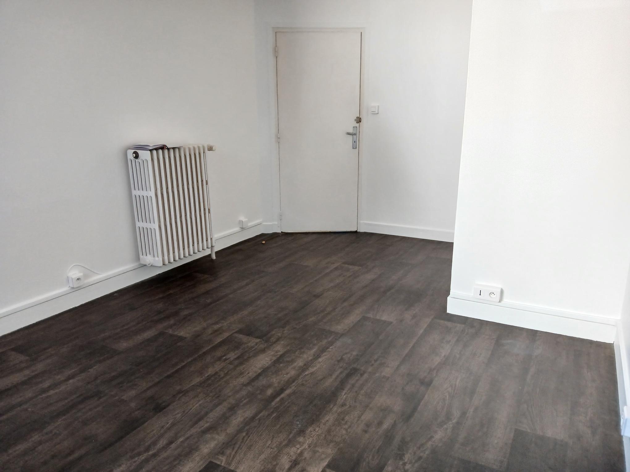 Flat Rue Emmanuel Chabrier in Clermont-Ferrand