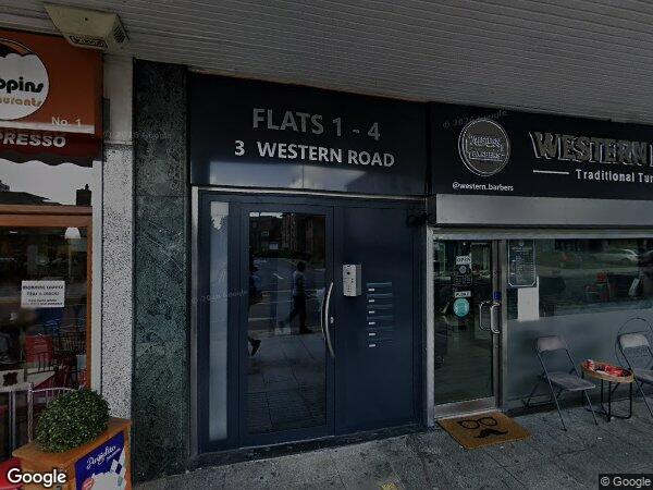 Flat Western Road in Greater London