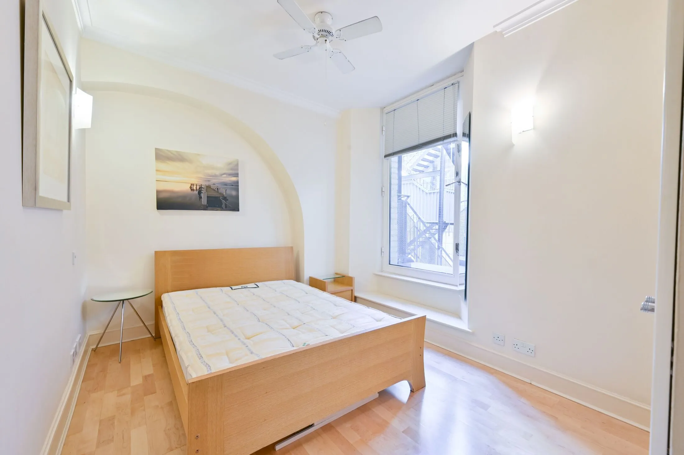 Flat Villiers Street in City of Westminster