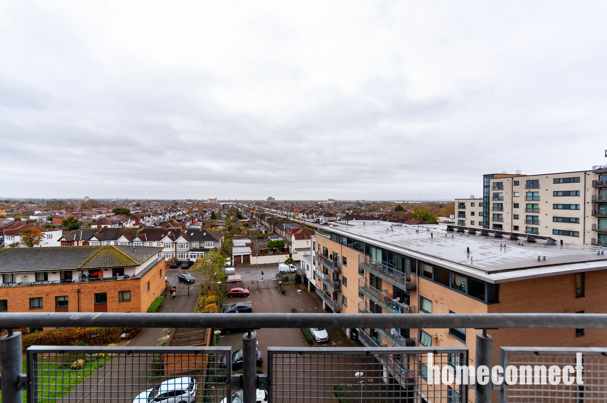 Flat Citygate House in Greater London