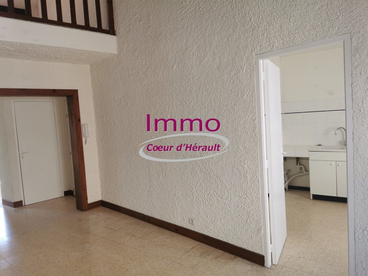 Appartement Rue Lamartine à Clermont-l'Hérault