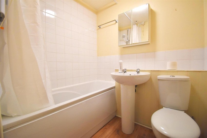 Flat Kemble Drive in Cotswold District