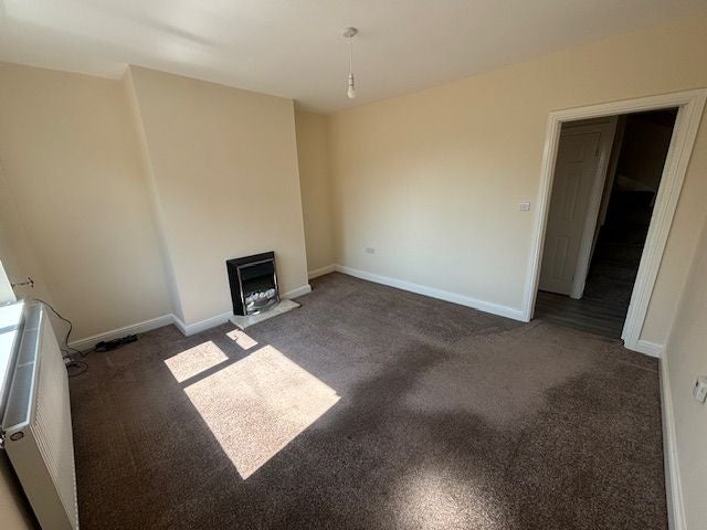 House Shireoaks Row in Bassetlaw
