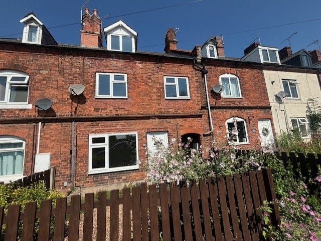 House Shireoaks Row in Bassetlaw